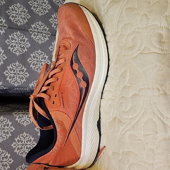 Saucony Freedom 5 Running Shoes Red W10 - Picture 7 of 10